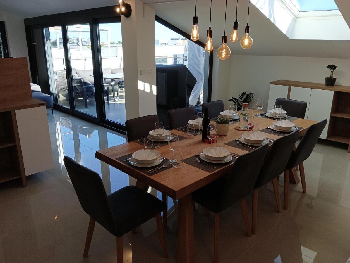 Penthouse Sunset Apartment Medulin Exterior photo